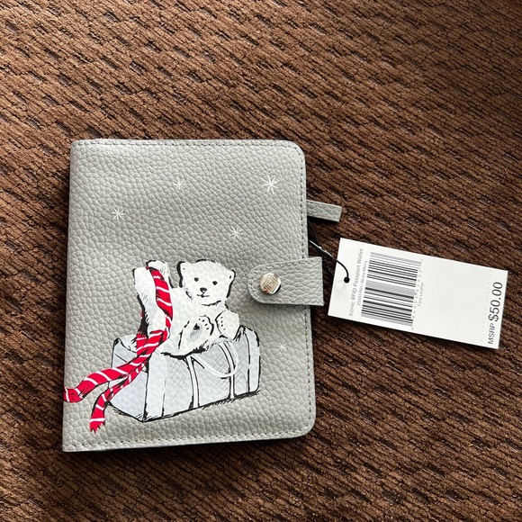 Vera Bradley Iconic Beary Merry Polar Bear - Picture 3 of 4